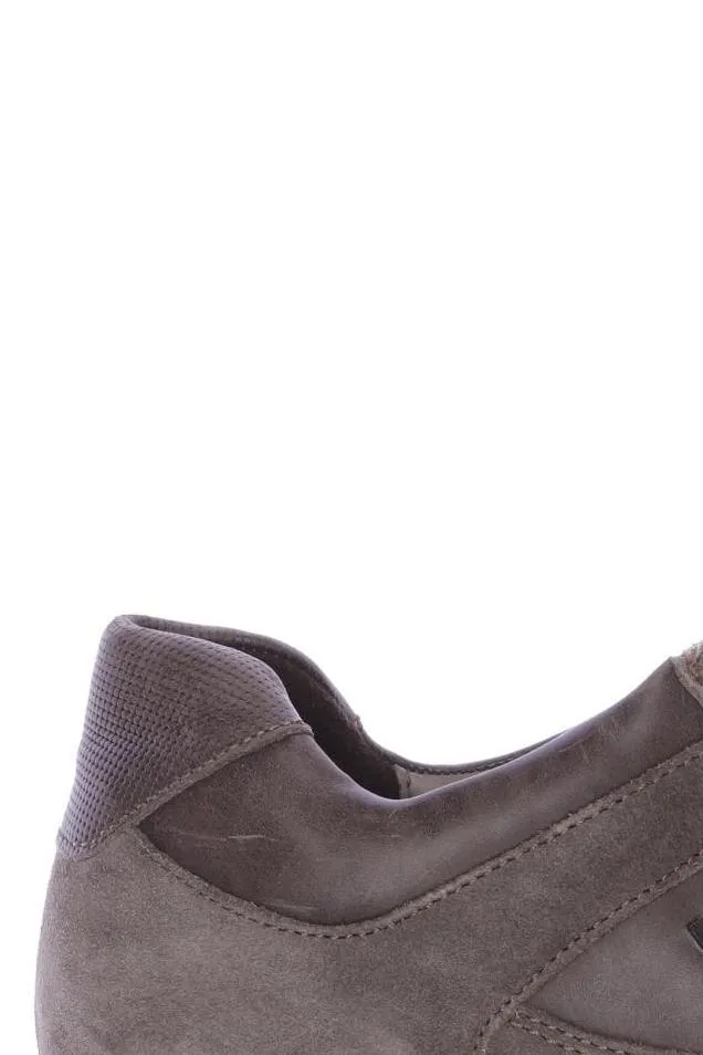 Herren Sneakers Gr. EU 41 (UK 7.5)