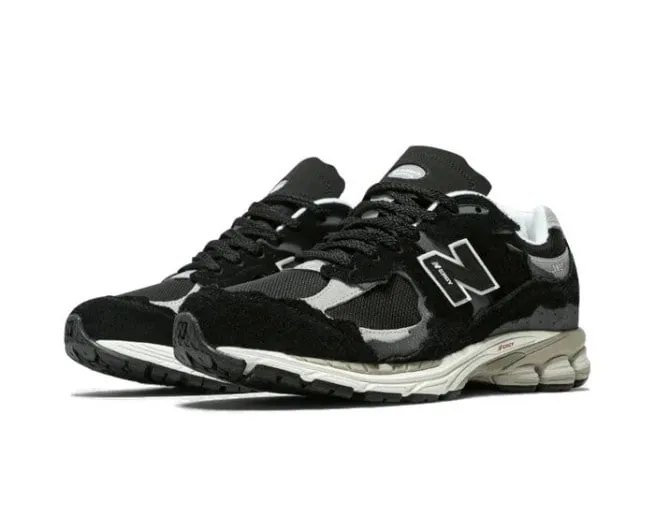 New Balance 2002R Protection Pack Black